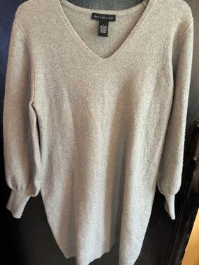 Joan Vass Light Gray V-Neck Sweater Dress